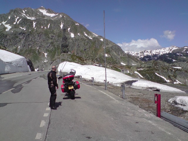 640x480 pixels (89K)